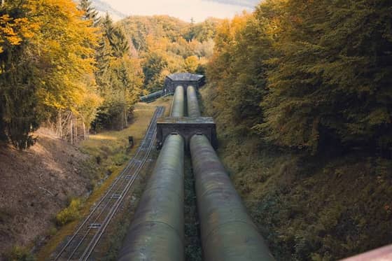 Utility pipe run